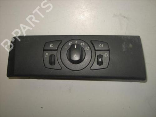 Used Headlight switch BMW 5 (E60) 525 d (177 hp) 22105645