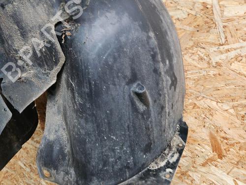 wheel-arch-renault-clio-iii-br01-cr01-2005-2006-2007-2008-2009-2010-2011-2012-2013-2014-32199663 main image