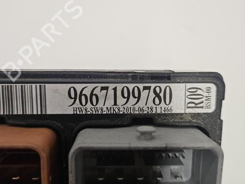 Used Fuse box Fuse box CITROËN C3 I (FC_, FN_) [2002-2013] 36317215 36317215