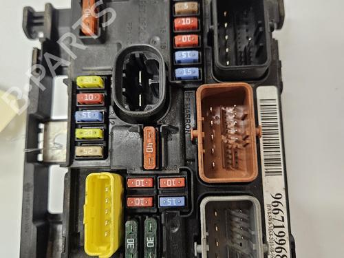 Used Fuse box Fuse box CITROËN C3 I (FC_, FN_) 1.4 HDi (68 hp) 39929345 39929345