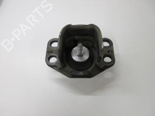 Used Engine mount RENAULT KANGOO Express (FC0/1_) D 55 1.9 (FC0D) (54 hp) 22106643