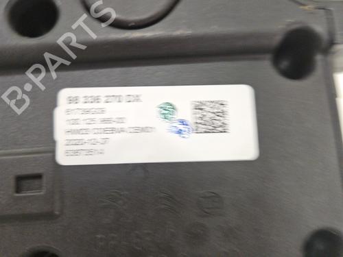 Used Gear lever Gear lever PEUGEOT 2008 II (UD_, US_, UY_, UJ_, UR_, UC_) 1.2 PureTech 130 (USHNS, URHNS) (130 hp) 33565922 33565922