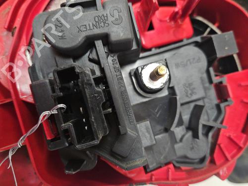 Used Right taillight Right taillight PEUGEOT 206 Hatchback (2A/C) 1.1 i (60 hp) 29372279 29372279