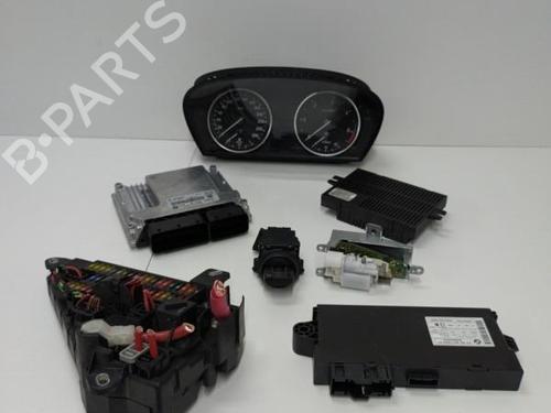 Used Electronic module BMW 5 Touring (E61) 520 d (177 hp) 20888465