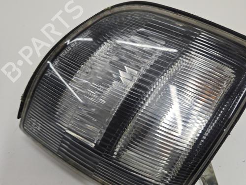 Used Right front indicator MITSUBISHI PAJERO II (V3_W, V2_W, V4_W, V5_W) 2.8 TD (V46W, V26W) (125 hp) 31378871