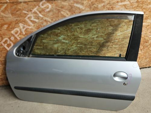 Used Left front door PEUGEOT 206 Hatchback (2A/C) 1.4 HDi eco 70 (68 hp) 25701032