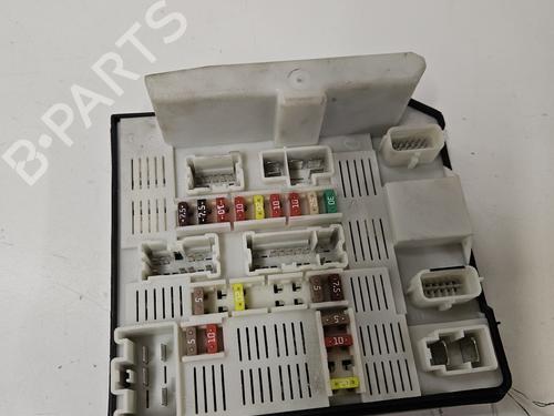 Used Fuse box Fuse box RENAULT MASTER III Van (FV) 2.3 dCi 145 FWD (FV0E, FV0F, FV0H, FV02, FV0M, FV0S,... (146 hp) 36399843 36399843