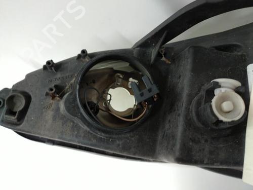 Used Right headlight Right headlight PEUGEOT 407 SW (6E_, 6D_) 1.6 HDi 110 (109 hp) 20899963 20899963