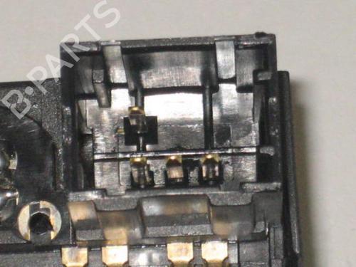 Used Headlight switch Headlight switch RENAULT MODUS / GRAND MODUS (F/JP0_) 1.5 dCi (FP0F, JP0F) (86 hp) 22105604 22105604