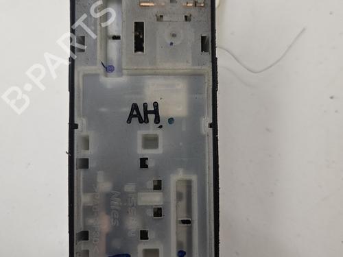 Used Left front window switch Left front window switch NISSAN MICRA IV (K13K, K13KK) 1.2 (80 hp) 36287878 36287878