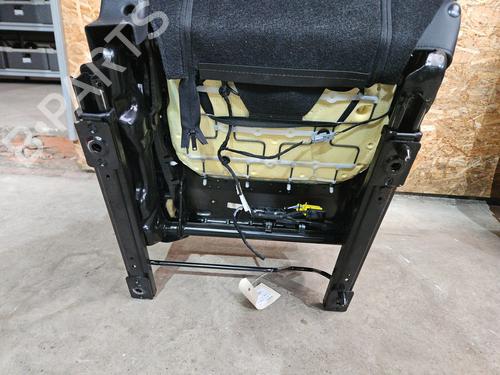 Left front seat RENAULT CLIO IV (BH_) 0.9 TCe 90 (BHNF, BHMA, BHMH, BHJK, BHJR) | BP33030598C15 - Image 5