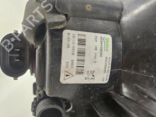 Used Left front fog light Left front fog light 37672014 37672014
