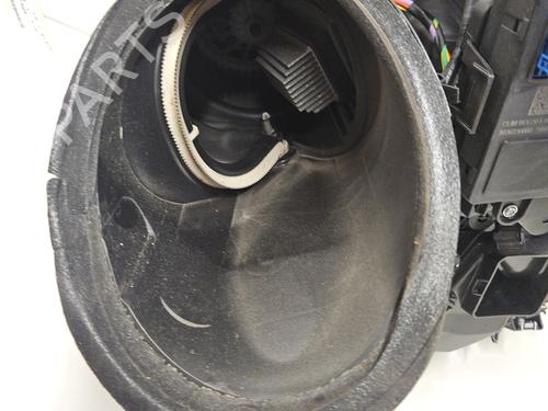 Used Heater matrix box Heater matrix box PEUGEOT 208 II (UB_, UP_, UW_, UJ_) 1.2 PureTech 100 (101 hp) 33834655 33834655