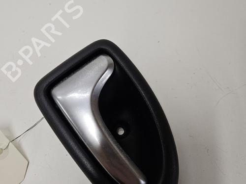 Venstre bagtil invendig håndtag Venstre bagtil invendig håndtag RENAULT CLIO II (BB_, CB_) [1998-2016] 35889341 35889341