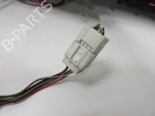 Left taillight NISSAN X-TRAIL I (T30) 2.2 Di 4x4 | BP20900330C34 