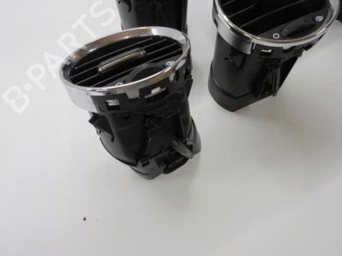 Air vent PEUGEOT 308 SW I (4E_, 4H_) 1.6 HDi | BP22107344I21 