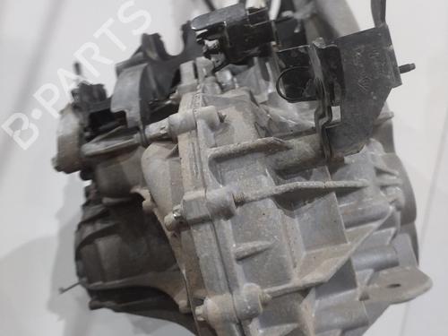 Used Gearbox Gearbox RENAULT TRAFIC III Van (FG_) 2.0 dCi 145 (FGML) (145 hp) 21682069 21682069