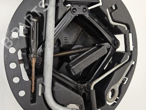 Used Jack Kit ALFA ROMEO GT (937_) 1.9 JTD (937CXN1B) (150 hp) 33165095