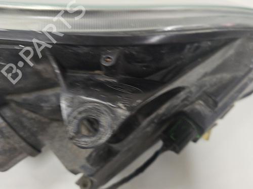 Left headlight FORD FIESTA V (JH_, JD_) 1.4 TDCi | BP30115924C28 