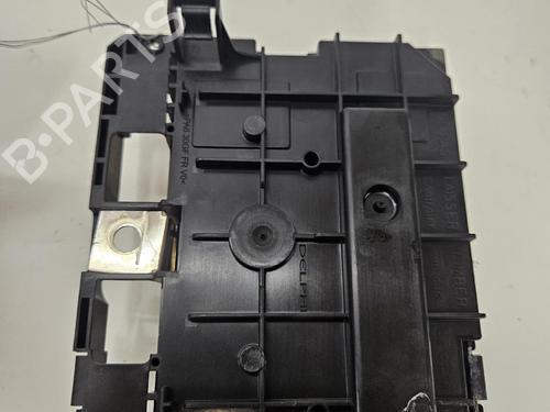 fuse-box-peugeot-partner-box-bodympv-2008-39253139 main image