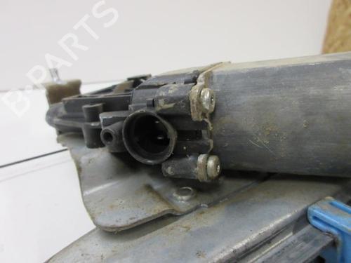 Used Front right window mechanism Front right window mechanism RENAULT MODUS / GRAND MODUS (F/JP0_) 1.5 dCi (FP0G, JP0G) (68 hp) 20906633 20906633