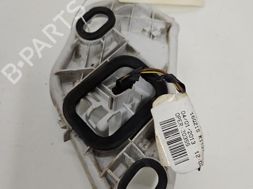 lamp-holder-opel-meriva-b-mpv-s10-2010-2011-2012-2013-2014-2015-2016-2017-28206998 main image