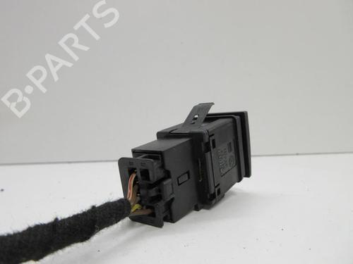 Used Switch VW POLO (9N_, 9A_) 1.4 TDI (75 hp) 22107965