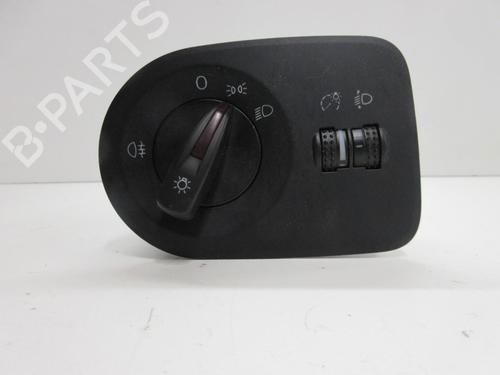 Used Headlight switch SEAT IBIZA IV (6J5, 6P1) 1.4 TDI (80 hp) 22108888
