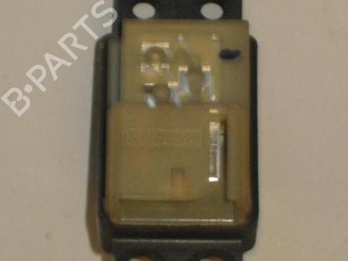 Right front window switch CHRYSLER VOYAGER IV (RG, RS) 2.5 CRD | BP22105265I26 