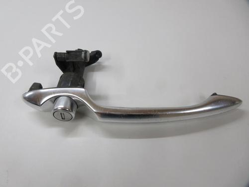 Høyre foran utvendig håndtak ALFA ROMEO 156 (932_) 1.6 16V T.SPARK (932A4) (112 hp) 20895172