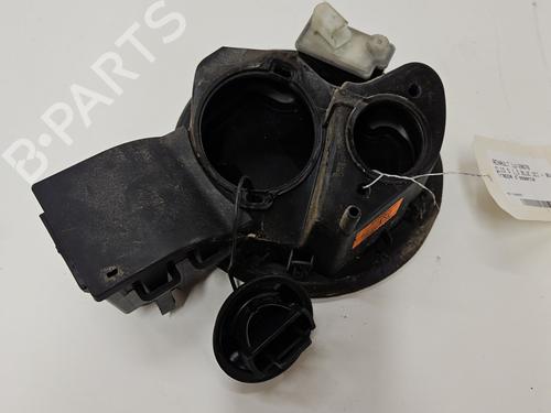 fuel-flap-renault-clio-v-b7_-2019-28091156 main image