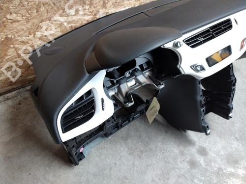 Dashboard CITROËN DS3 (SA_) 1.2 VTi 82 | BP20893537C46 