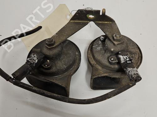 Horn RENAULT SAFRANE II (B54_) 2.2 dT (B54G) | BP26589272E13 