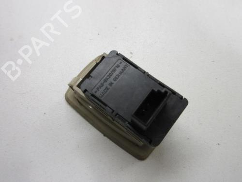 Used Right front window switch BMW 3 (E90) 320 d (177 hp) 20891881