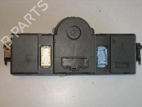 Climate control RENAULT SCÉNIC II (JM0/1_) 1.5 dCi (JM1E, JM16) | BP20904235I5 