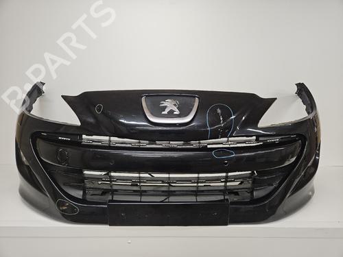 Used Front bumper Front bumper 37068136 37068136