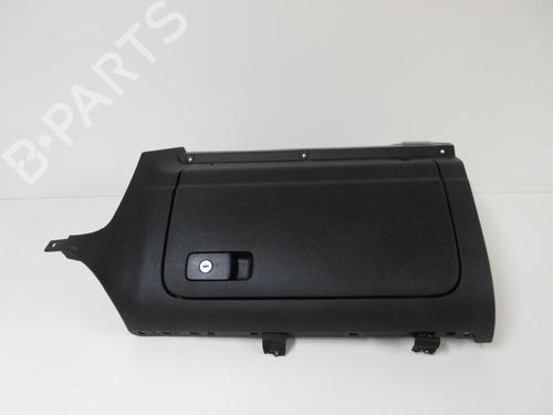 Used Glove box VW GOLF VI (5K1) 1.4 TSI (160 hp) 22108961
