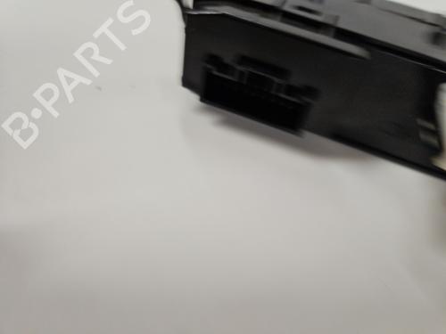 warning-switch-hyundai-i20-i-pb-pbt-2008-2009-2010-2011-2012-2013-2014-2015-30310013 main image