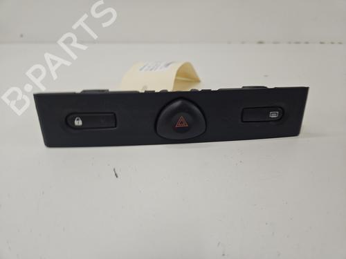 Used Warning switch RENAULT CLIO II (BB_, CB_) 1.5 dCi (B/C2J) (68 hp) 31818944