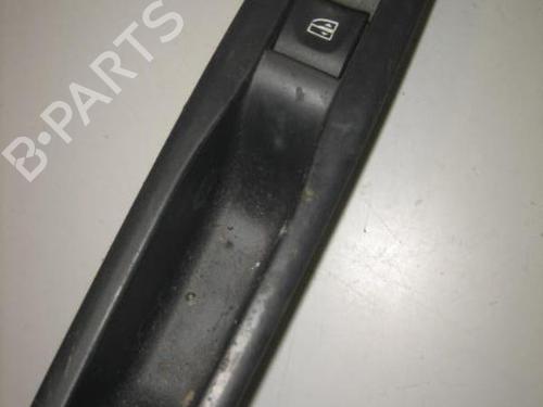 Used Right rear window switch RENAULT LAGUNA III (BT0/1) 1.5 dCi (BT00, BT0A, BT0T, BT1J) (110 hp) 20898411
