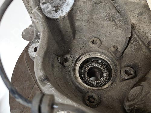Left front steering knuckle BMW 3 Touring (F31) 320 d xDrive | BP29702954M25 
