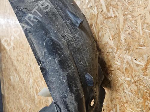 wheel-arch-renault-clio-iii-br01-cr01-2005-2006-2007-2008-2009-2010-2011-2012-2013-2014-39396252 main image