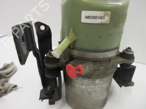 Used Steering pump Steering pump FORD FOCUS II (DA_, HCP, DP) 1.8 TDCi (115 hp) 20895555 20895555
