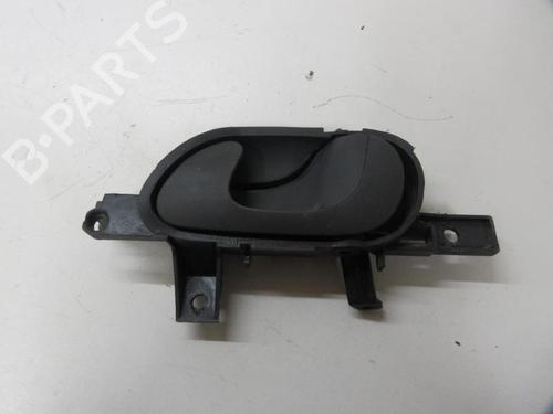 Used Front right interior door handle Front right interior door handle CITROËN JUMPY I Van (BS_, BT_, BY_, BZ_) 2.0 HDi 95 (94 hp) 20900943 20900943
