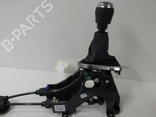Used Gear lever Gear lever RENAULT CLIO V (B7_) 1.5 Blue dCi 85 (B7AG) (86 hp) 22109107 22109107