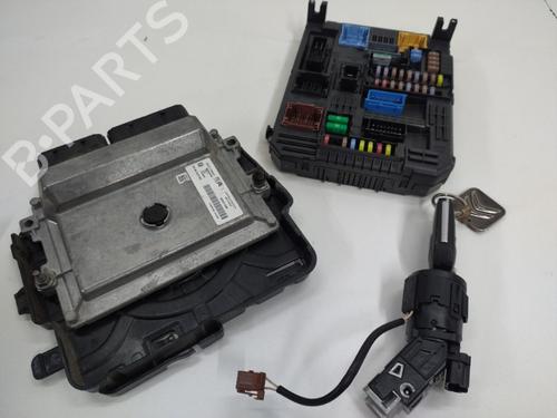 Used Electronic module CITROËN C3 / C3 ORIGIN III (SX) 1.2 PureTech 82 (83 hp) 21560581