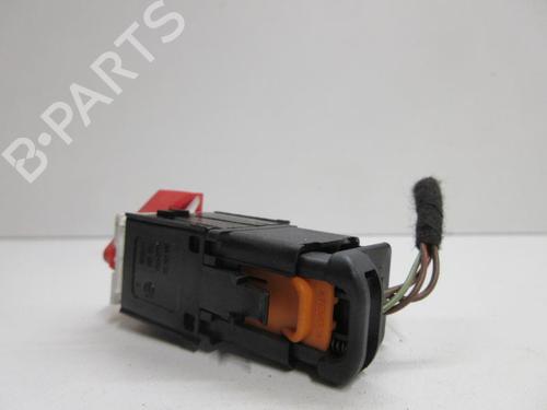 Used Warning switch VW TOURAN (1T1, 1T2) 1.9 TDI (105 hp) 20908699