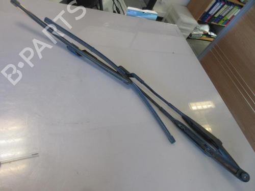 Used Front windshield wiper arm FIAT BRAVO II (198_) 1.6 D Multijet (198AXH1B) (105 hp) 20890098