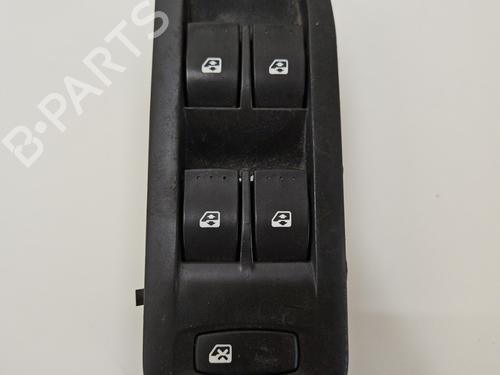 Used Left front window switch RENAULT LAGUNA II (BG0/1_) 1.9 dCi (BG1A, BG1W, BG0G) (110 hp) 25598007