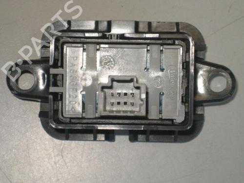 Used Switch Switch RENAULT MEGANE III Coupe (DZ0/1_) 1.5 dCi (DZ0C, DZ1A) (90 hp) 22105962 22105962